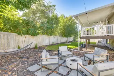 Smithfield Retreat: Ideal for Family Gatherings!