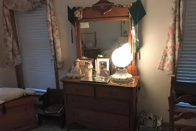 Image de 1st floor 2-guest rooms with shared full bath