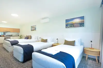 Image de Apartment 215 Sebel Kiama – contemporary harbourside studio