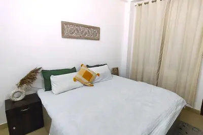 Charming 2-bedroom apartment in enchanting Rishikesh with WiFi, Ac