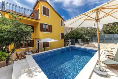 Image de Belle maison de 4 chambres à Selce