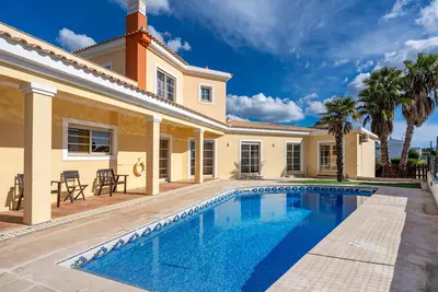 Image de Villa 'Alvor' avec vue sur la mer, Wi-Fi et climatisation