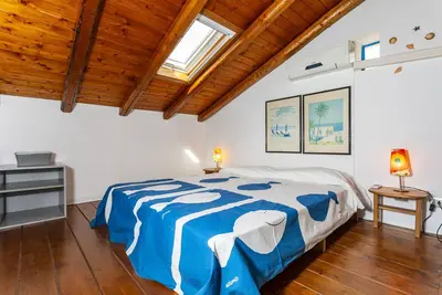 Image de Appartement 'Vacanza Sole Mare' avec balcon et climatisation