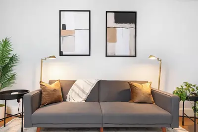 Image de Charming 2-bedroom 1. 5-ba condo with strong WiFi, Ac 7min from Uptown Charlotte