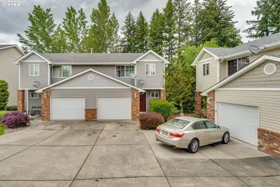 Image de Charming 3-bedroom townhome with WiFi, Fireplace and Ac in beautiful Vancouver.