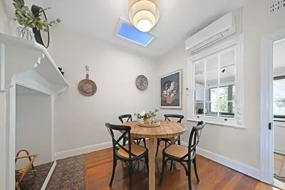 Image de March Townhouse - Central & Leafy, Pets Allowed