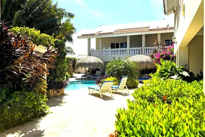 Image de Appartement 1 chambre parfait à 2 km de la plage d'Eagle