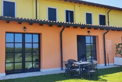 Image de La Crosona3 [Colà-Lazise-GardaLake] apartment in the countryside privacy & relax
