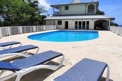 Image de Villa Bo Lanme ~ Stunning Villa and Pool Spectacular Views of Marigot Bay