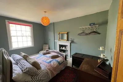 Image de Traditional Sea Captain's Cottage with lovely views over Staithes Beck. Sleeps 6