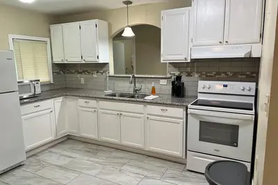 Image de 3-bedroom house in cool La Marque with WiFi, Ac