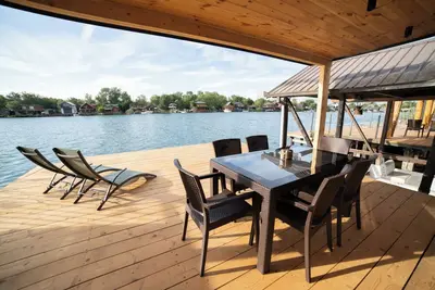 Image de Charming 2-bedroom cabin with WiFi and Ac in enchanting Ulcinj Municipality