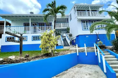 Image de Beautiful ocean view 4-bedroom house with Ac in the island of Culebra Pr