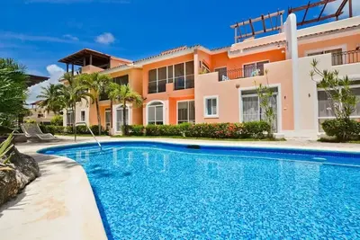 Image de Ocean View Beach Retreat w/Private Beach Access and Double Master Suites!