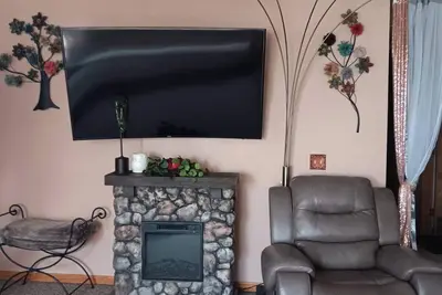 Image de Modern 2-Bedroom Condo in Warren