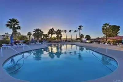 Image de Home in Indio. Newly remodeled. Pet/family friendly.