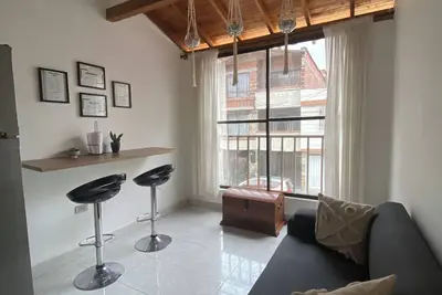 Image de Centrally located apartment right in prados de sabaneta, in a modern and cozy house.