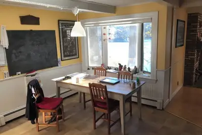 Image de Lake House - Charming 3-bedroom in Plymouth, Ma