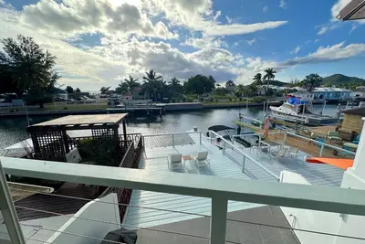 Stylish Waterfront Escape