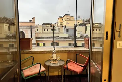 Image de Journalist's ItalyHolidayHouse. Lovely two bedroom near the Vatican