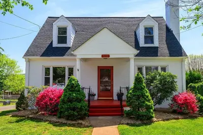 Image de Family Home in Charlottesville - 4 Bedrooms!