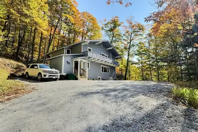 Image de Robin`s Nest- Pool, Gym, Fireplace, Near the At