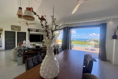 Image de Annonce annulée. . . . .