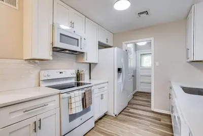 Image de •new• Grace’s Getaway - sleeps 6