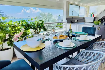 Spacious Waterfront 2-Bedroom Condo w/ 2 Bathrooms, Pool, Ac