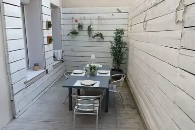 Image de 3 pièces en Rdc à 100 mètres des plages