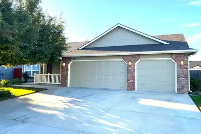 Image de Charming, Newly remodeled, 3+Br/2Ba house, with office, in Meridian