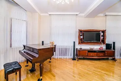 Image de Central luxuries spacious appartment in Nizami street Torgovi