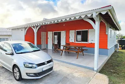 Image de Villa avec Jardin - Wifi - Parking privé