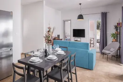 Villa Tomichic with Swimming Pool