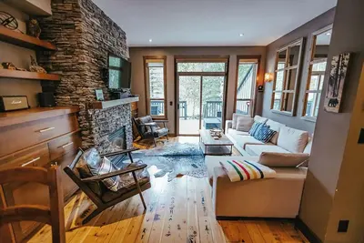 Image de Ski-In Ski-Out 3 Bedroom Hearthstone Townhome