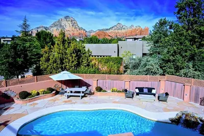 Image de Best view&location in Sedona! 5 bed/3. 5ba, Huge pool & hot tub 1 min to downtown
