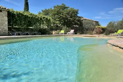 Image de Gite Le Murier 4 personnes, piscine et jardin arboré à Villedieu en Provence!