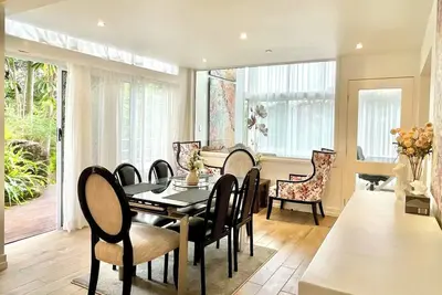 Image de Peaceful Woodland Suite