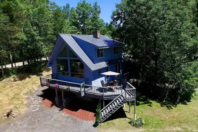 Image de Warren Vt Chalet for Ski, Summer + Fall Fun, Wifi