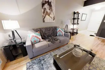 Image de Centrally Located 3-Br Condo in Dt Toronto