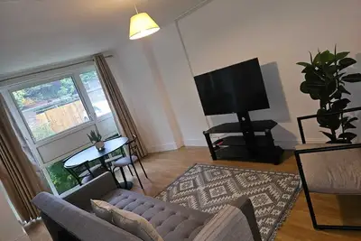 Image de Comfortable 3-Bed Flat for 5 - Home Away from Home