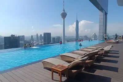 Image de private suite with klcc and twin tower\n\n