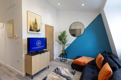 Image de The Lanes Diamond - Rose Platinum Properties