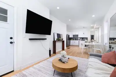 Image de Cozy 2-bedroom apartment in charming Darby with 10min from Philadelphia Airport