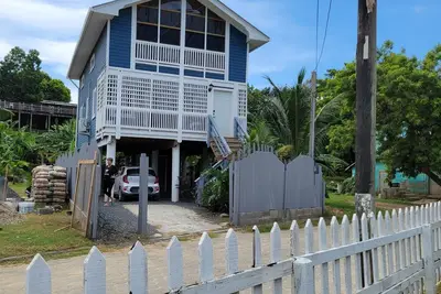 Image de Charming 2-bedroom house with Ac, WiFi in Sandy Bay