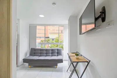 Image de Sabaneta: Stylish Loft | Work and Relax 5 minutes from Sabaneta main park