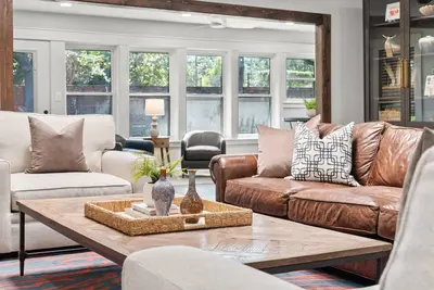 Image de Preston Hollow Modern Rustic Home