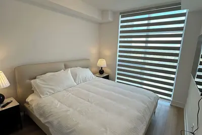 Image de Luxurious Waterdown Condo