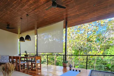 Image de Modern Home Retreat in Montezuma – Sleeps 8