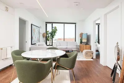 Image de Back-Bay Upscale Central Penthouse W Roof-top